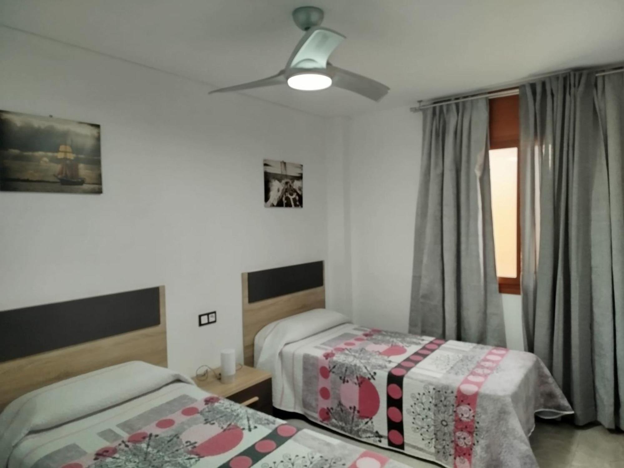Apartamento Primera Linea De Mar En Ebrehogar L'Ampolla Exterior photo